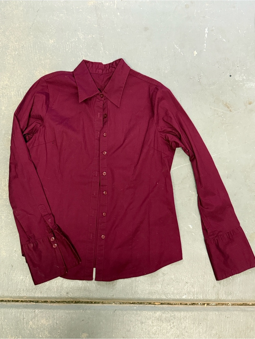 Women's Button-Down Shirt in burgundy